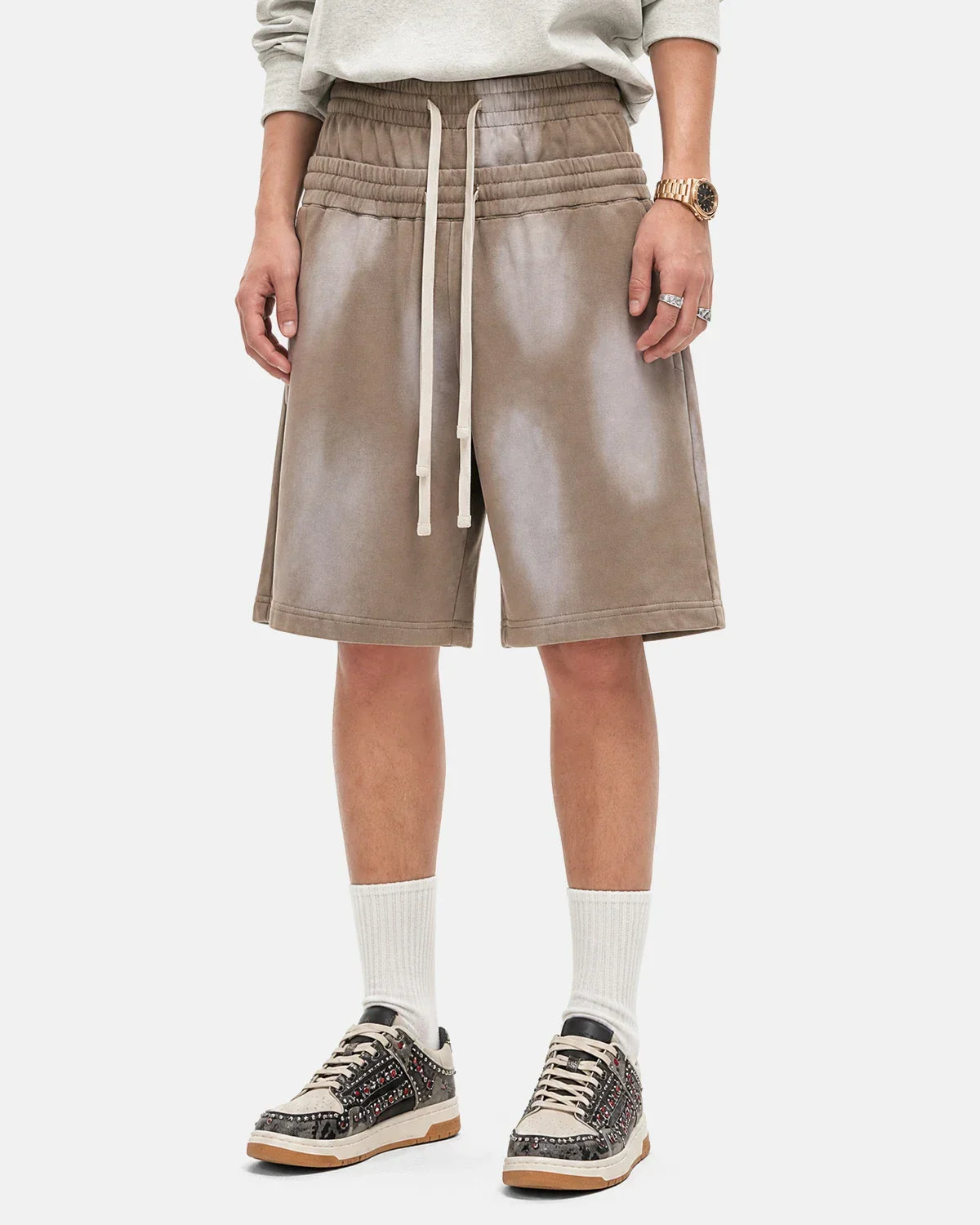Retro brown Flation Streetwear double waist monkey wash sweat shorts with relaxed fit and casual style, perfect for streetwear looks.