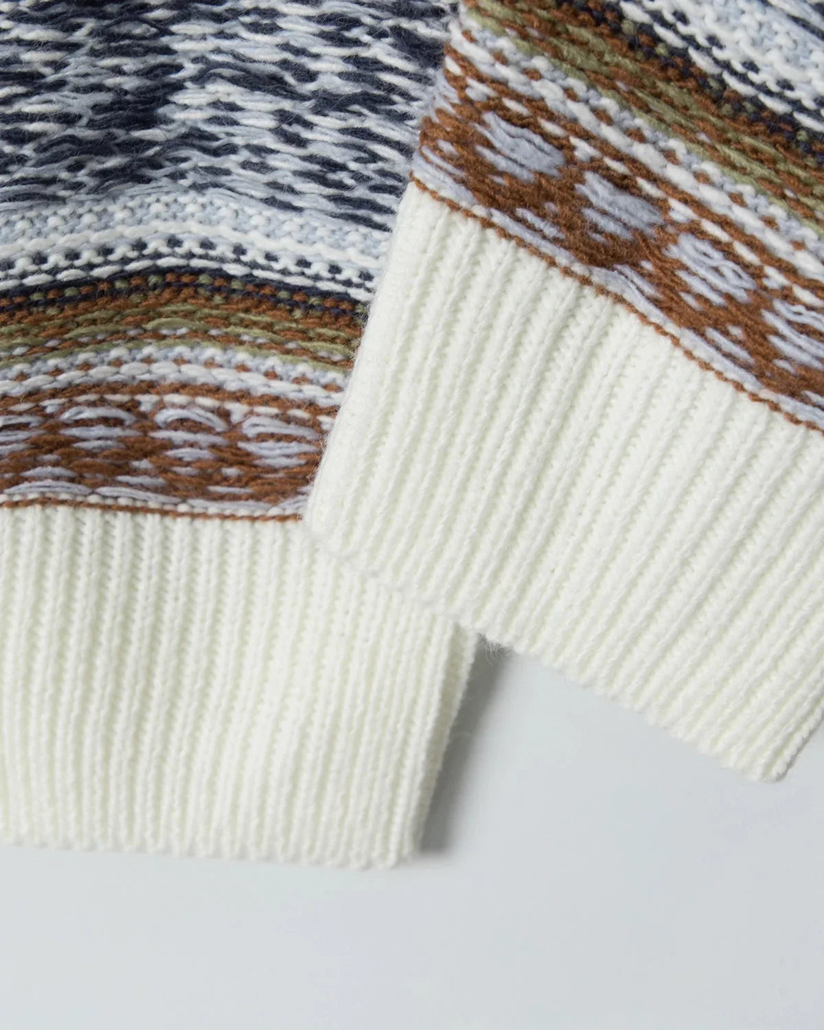 Flation streetwear round neck sweater with stripe jacquard pattern, showcasing a stylish, cozy design in natural fabric.