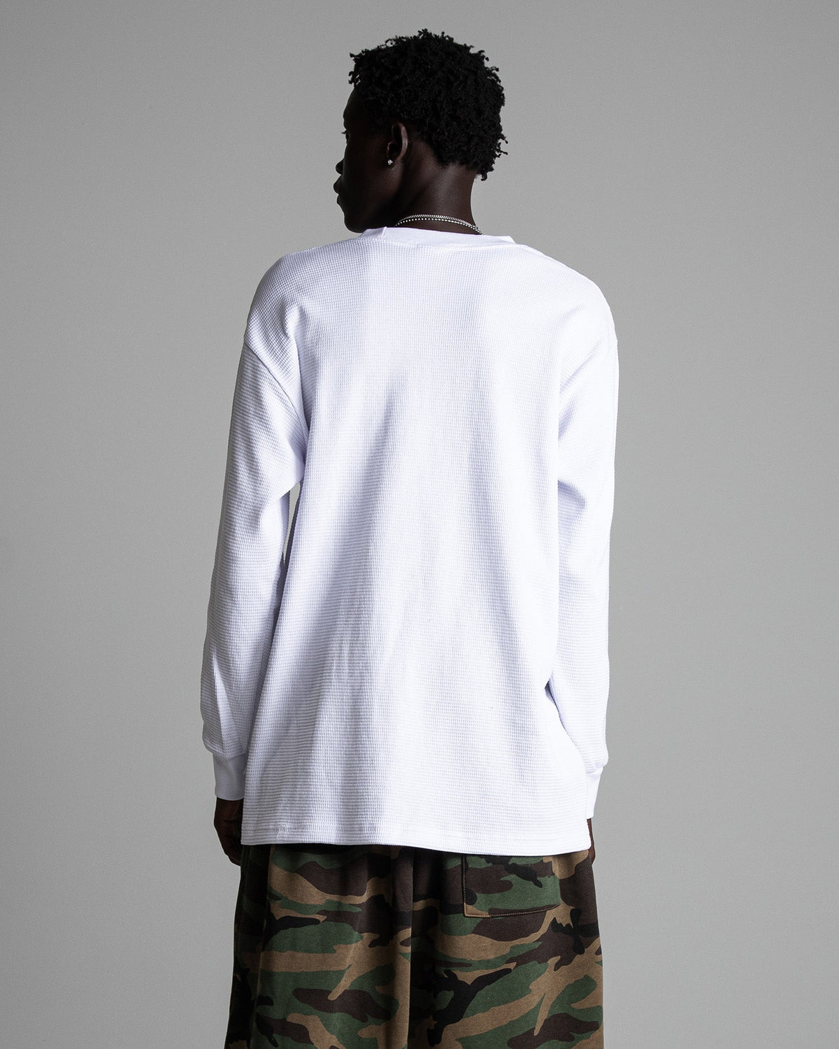 White Flation Heavyweight Long-Sleeve Thermal shirt, warm thermal top with ribbed cuffs and crew neckline for cold weather comfort
