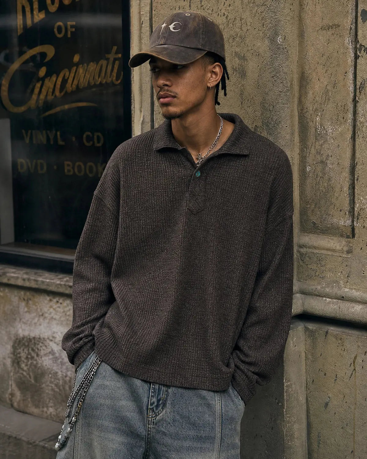 Flation Old Money Style knitwear polo shirt, men's casual t-shirt with classic design and striped pattern, front view.